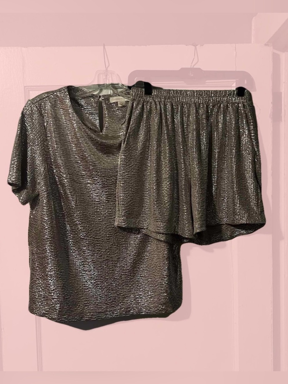 Metallic Shimmer Short Sleeve Top and Shorts Set - Silver